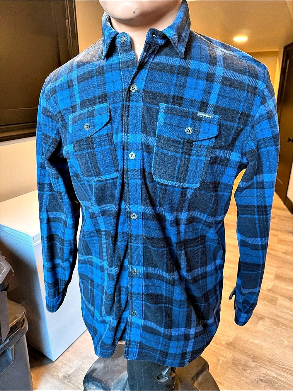Eddie Bauer Plaid Flannel Shirt in Blue & Black XL Like New